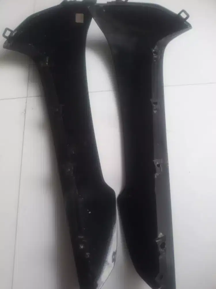 Supra fit sayap samping hitam