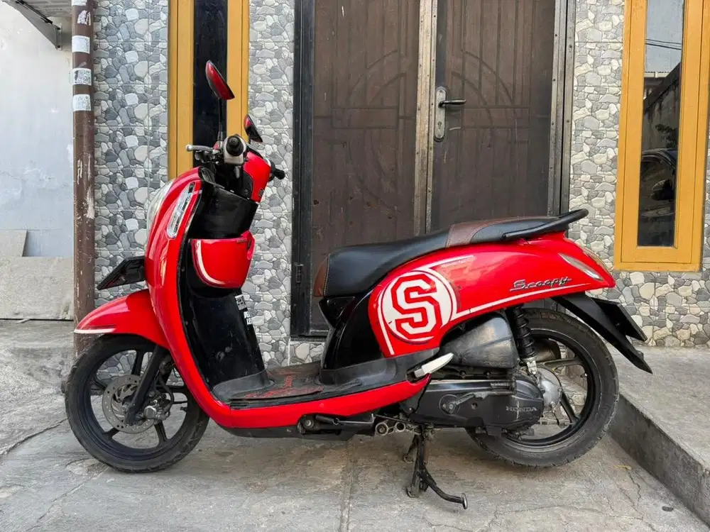Honda Scoopy thun 2014 mesin halus jozz siap gas gan.