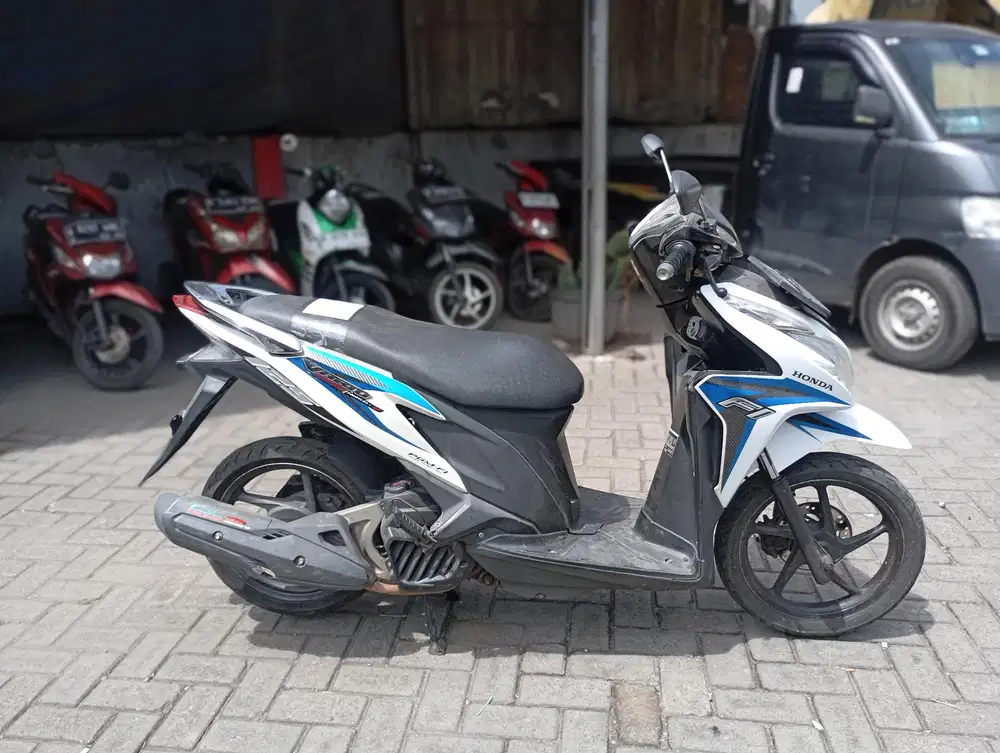 Honda Vario 125 Techno Tahun 2014 Surat Komplit