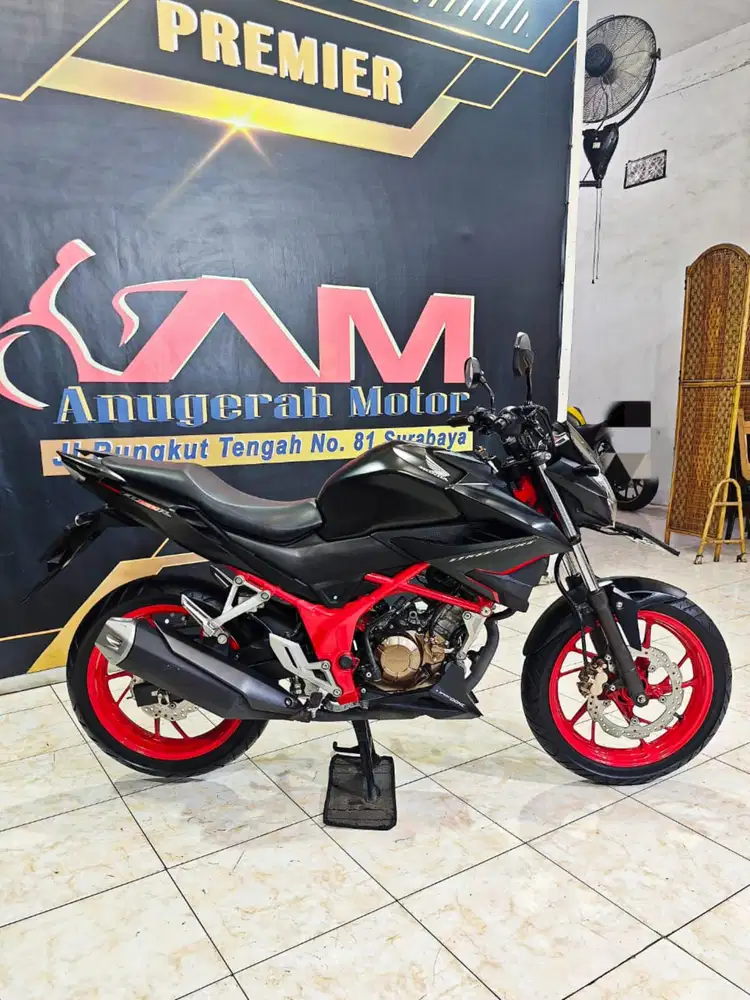 Honda CB 150 R SE STREET FIRE TH 2020 hitam doff DP 3jt an