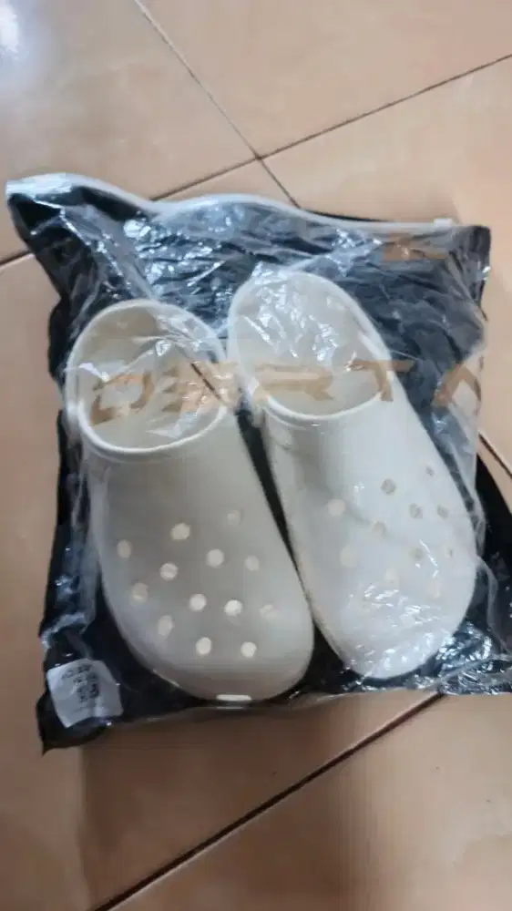 Sendal derta, sendal baim