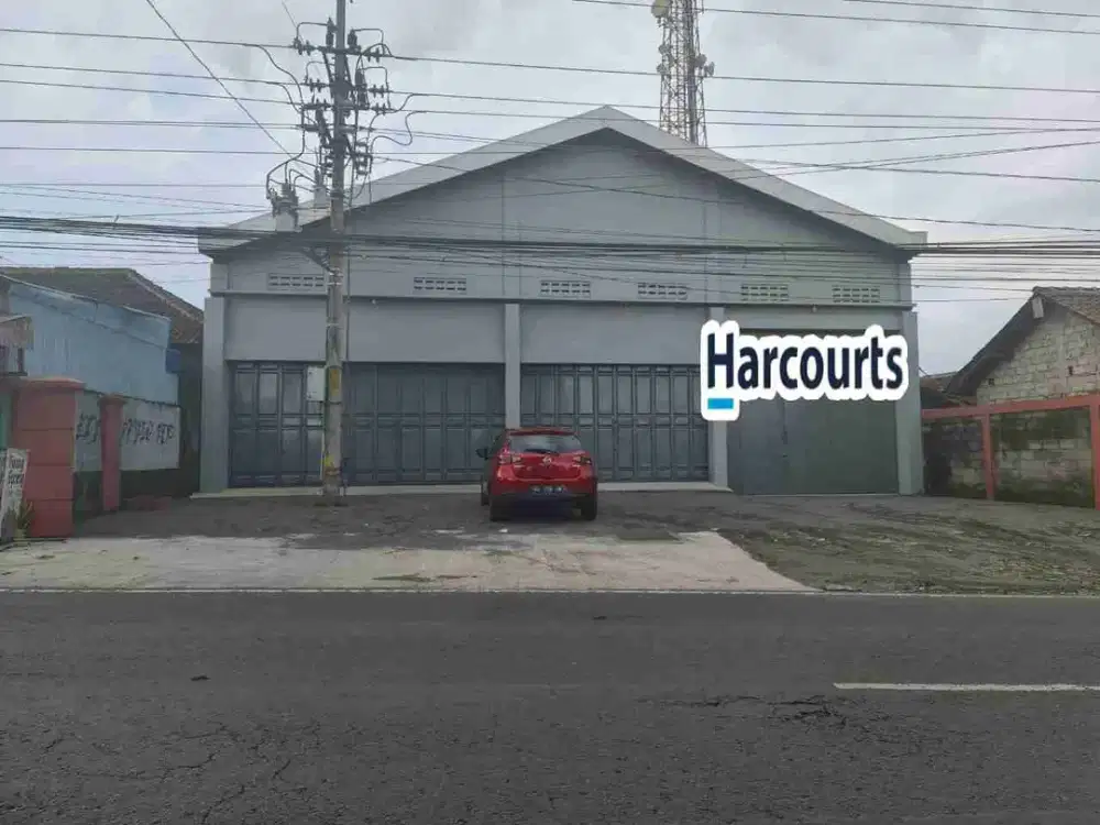 Disewakan Gudang Strategis Akses Kontainer Di Boyolali Kota, Ruang Kantor, Kamar Mandi, Truk Bisa Masuk Ke Dalam Gudang.