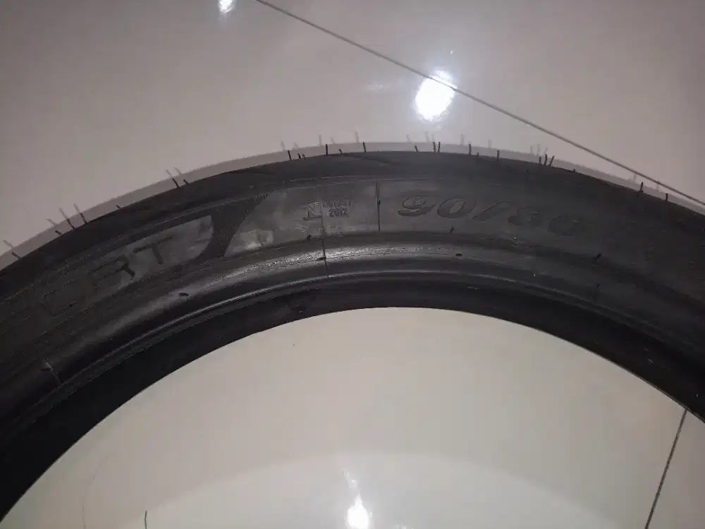Ban Pirelli Diablo Rosso 100/80 Ring 17