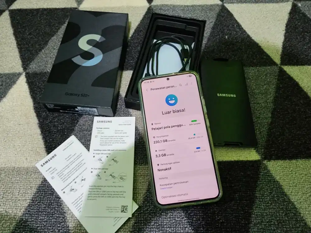 Samsung Galaxy S22+ 256GB SEIN Fullset Mulus