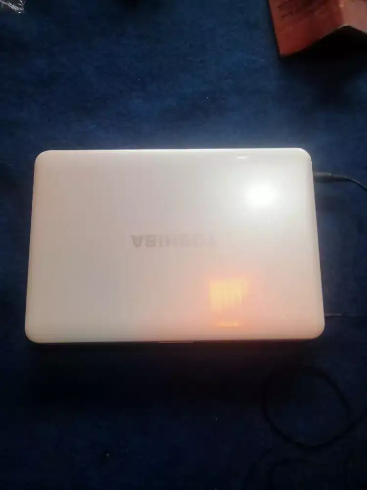Jual laptop Thosiba No minus
