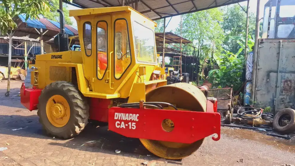 Vibro Dynapac CA15