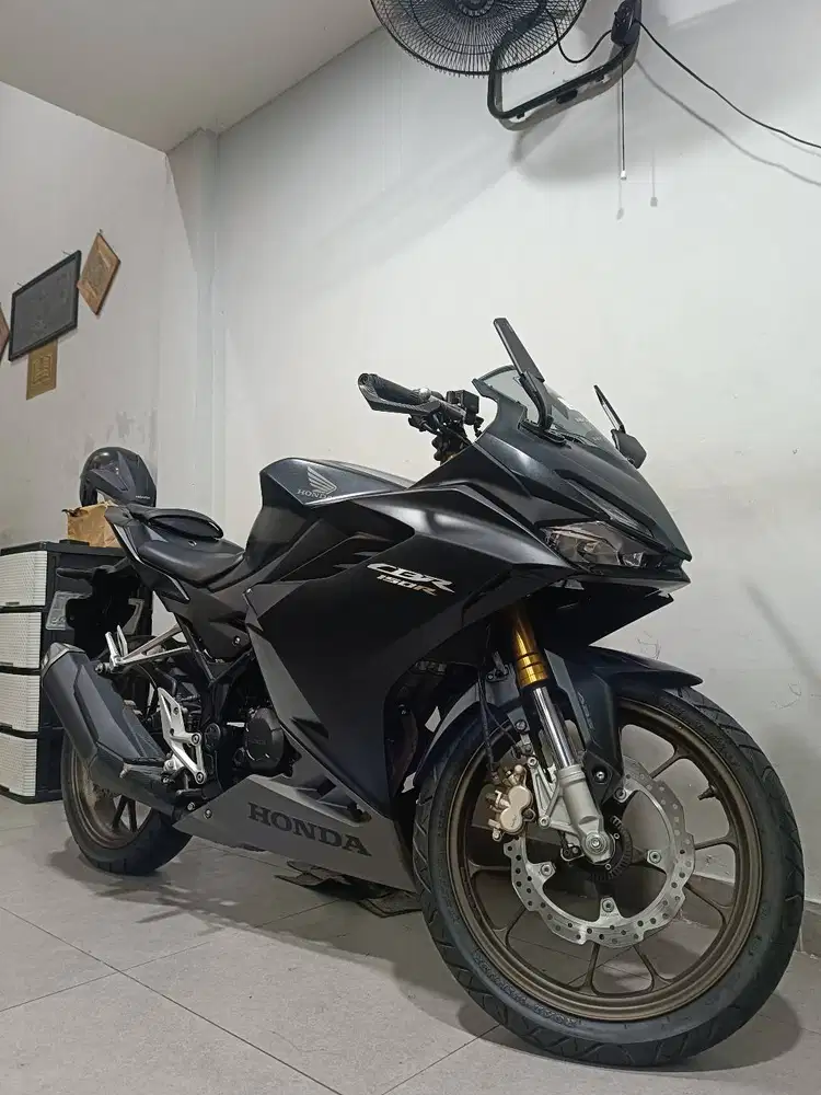 CBR 150 ABS New 2024 Full Original Mulus Pajak Panjang 150R CBR150