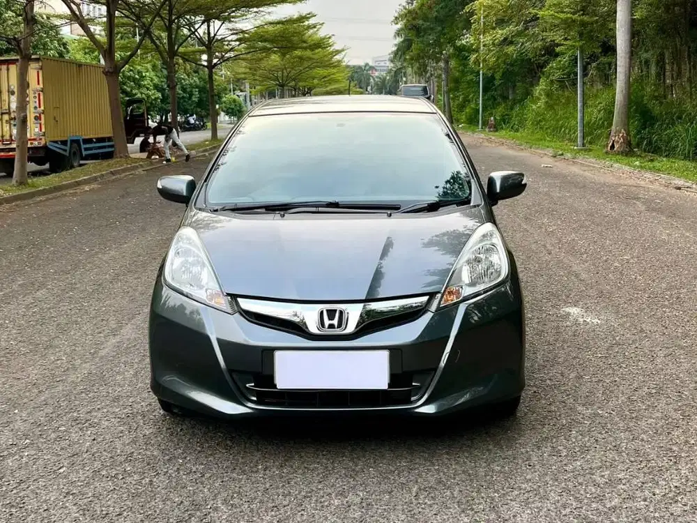 Honda Jazz S Matic/ AT '2013 Abu-abu