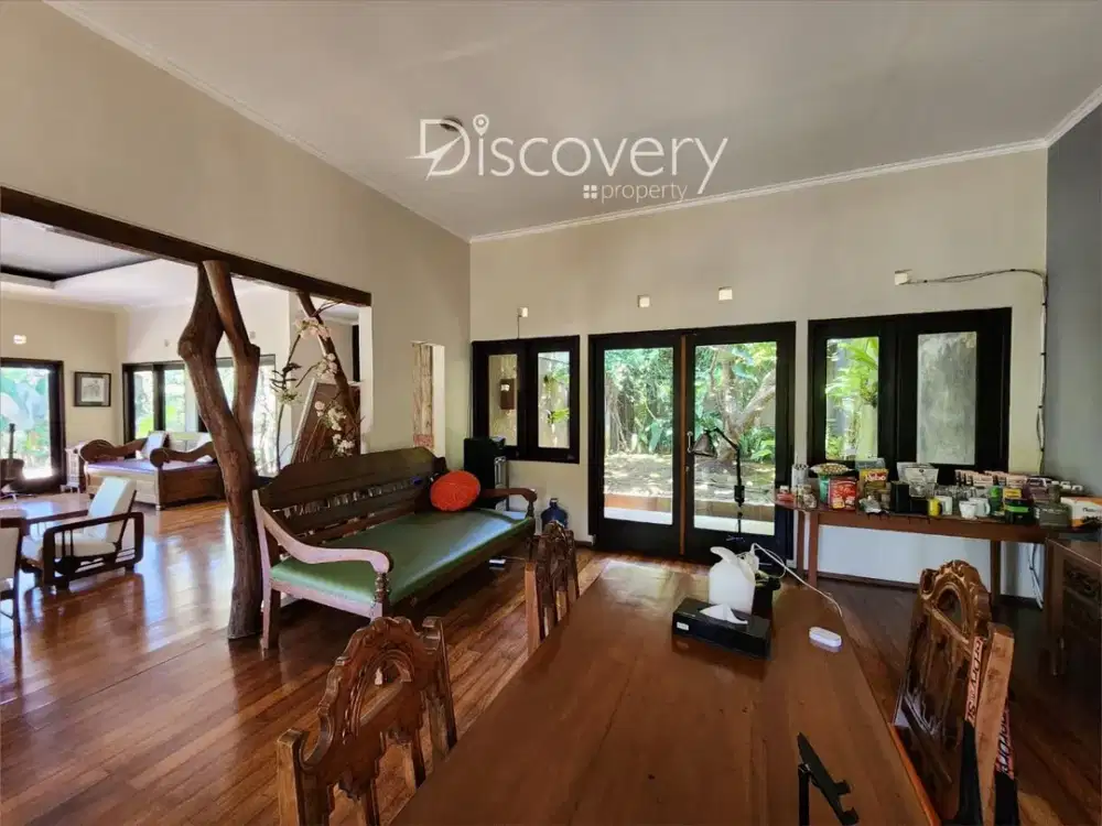 Rumah Luas Hitung Tanah di Rancabentang, Ciumbuleuit, Kota Bandung