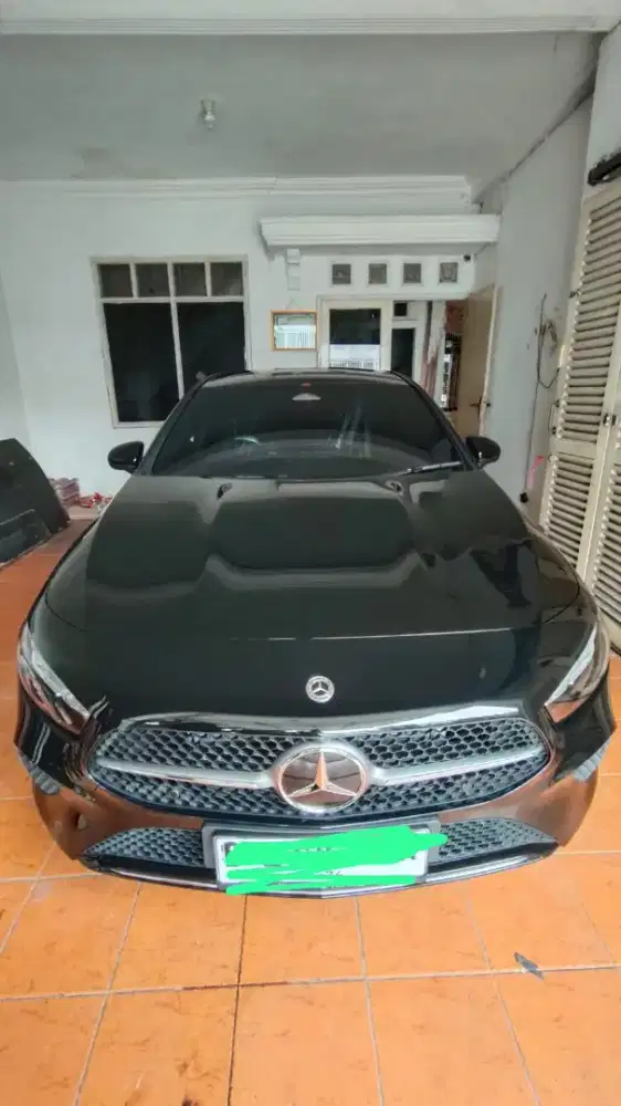 Dijual Mercedes-Benz A200 V177 AT CKD Tahun 2024