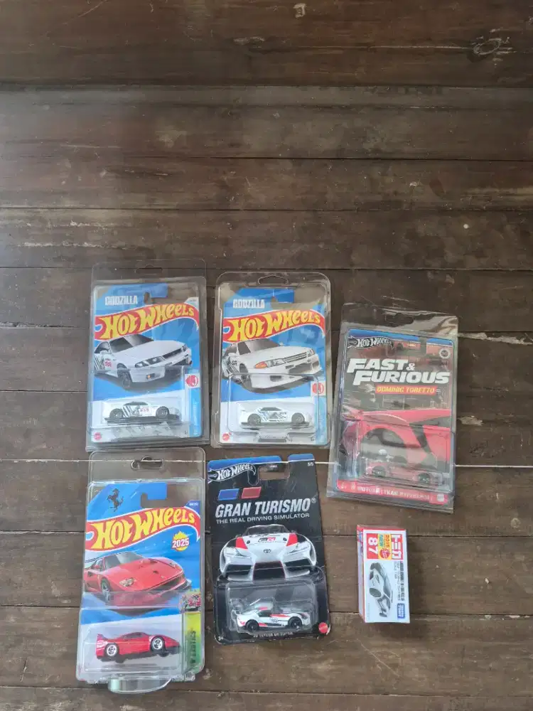 Take All Diecast Hotwheels & Tomica