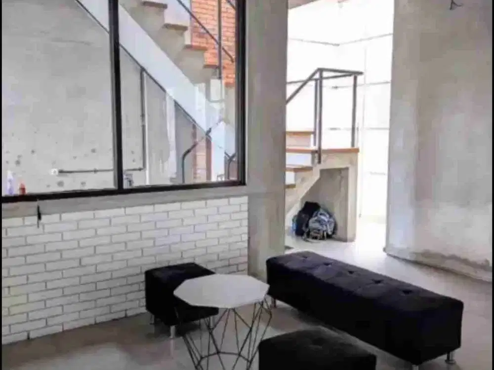 Strategis! Rumah 2Lantai Sulfat Agung Kota Malang