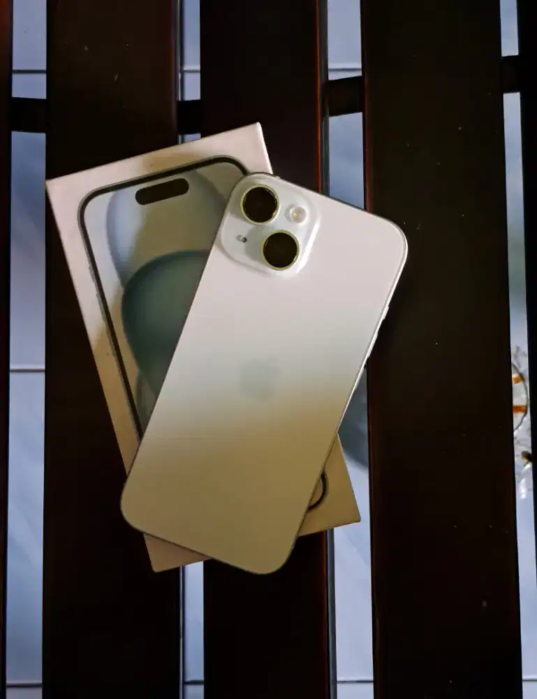 Iphone 15 128gb inter