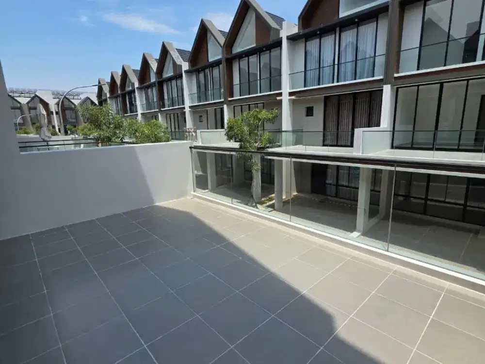 Brand New Disewakan Rumah Osaka Residence PIK 2 Uk 6x10 3 Lantai 80 Jt/Thn