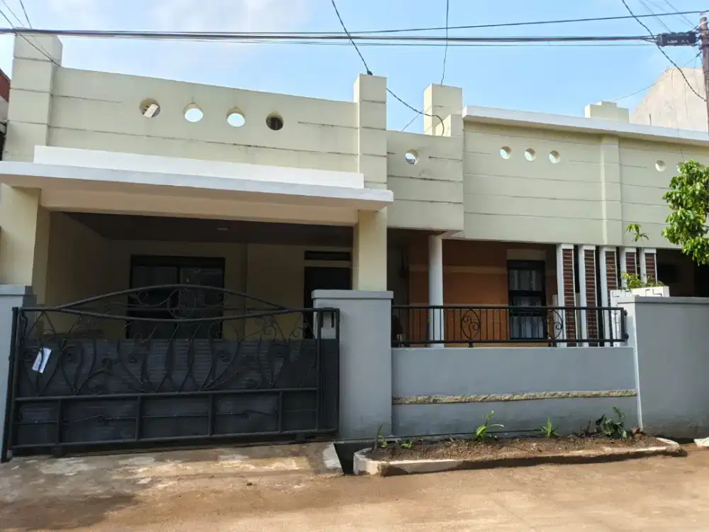 Rumah siap huni dekat STT Telkom dan mayapada margacinta Buahbatu