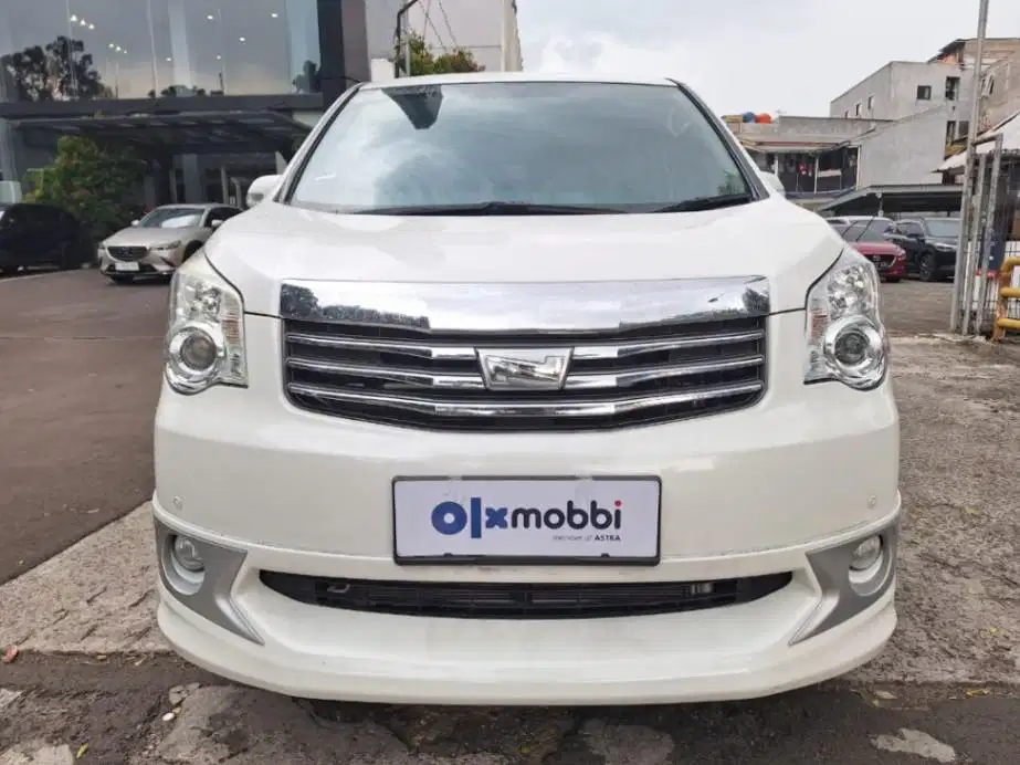 DP MURAH Toyota Nav1 2.0 V Limited Bensin-AT 2015 Putih CSFVB