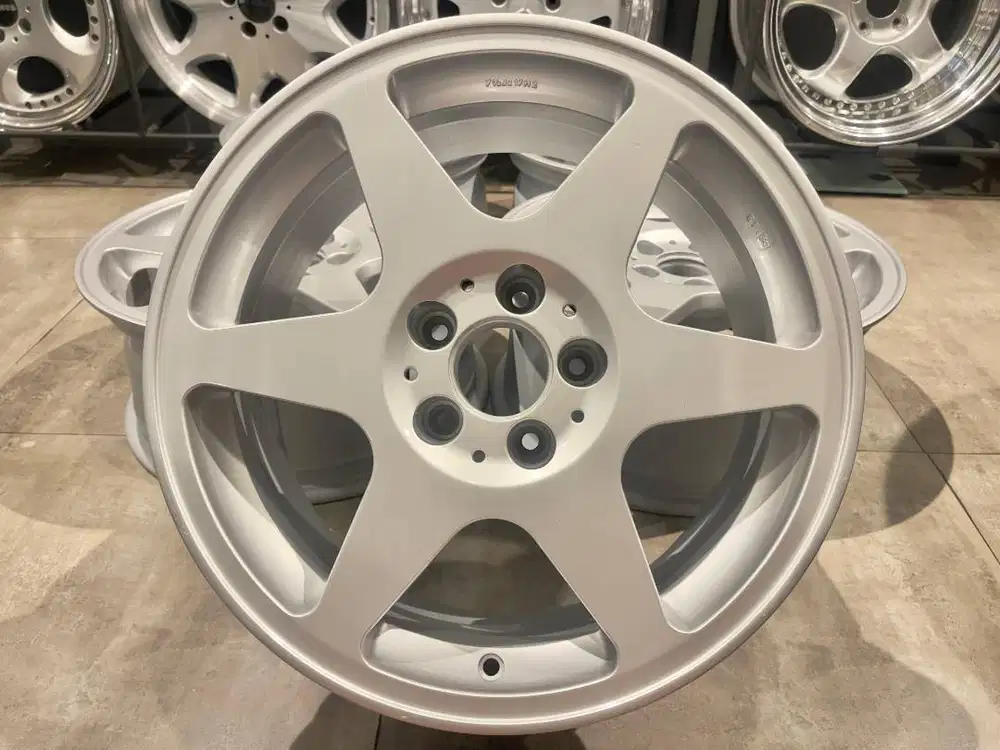 Velg Eta Beta Evo Mercedes Benz W201 R-17, Lebar 7.5, PCD 5x112