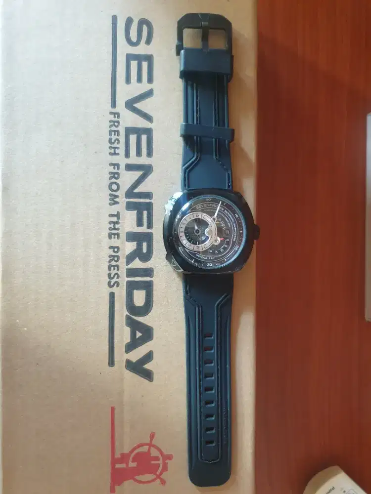 Sevwnfriday Automatic