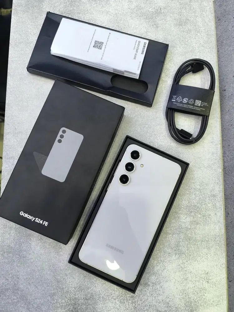Samsung s24fe 8/256 garansi 09-2026