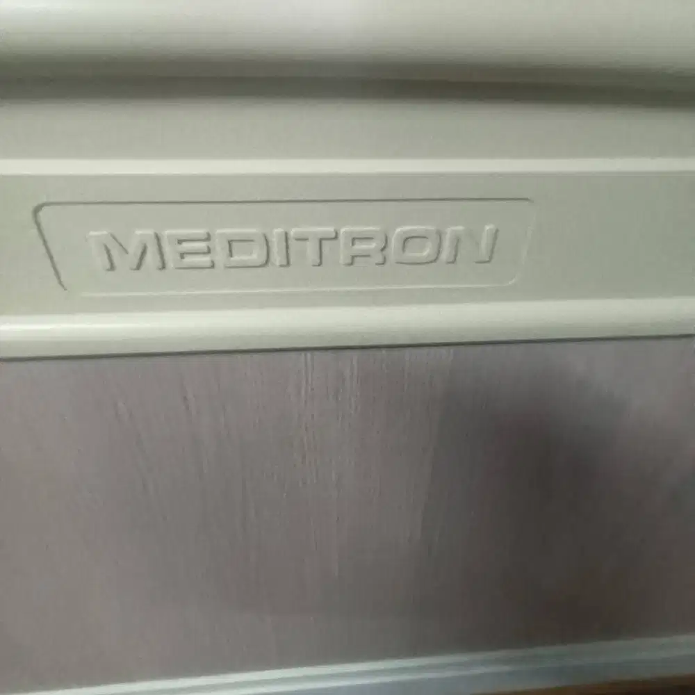 BED TEMPAT TIDUR PASIEN ELEKTRIK MERK MEDITRON