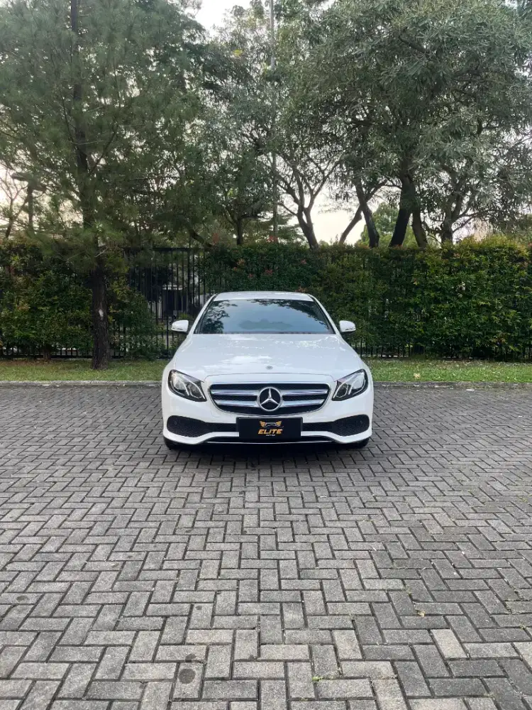Mercedes E200 Avantgarde 2021