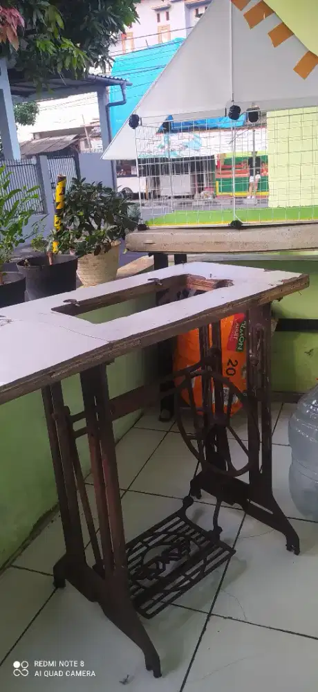 Jual murah meja jahit dan meja obras