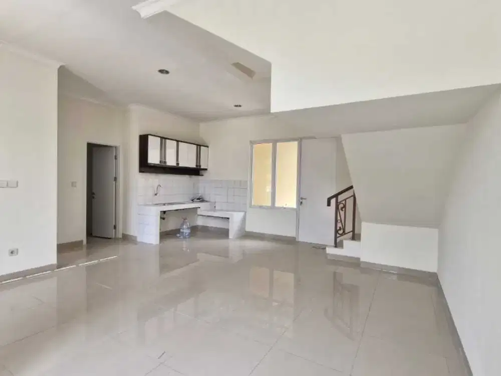 sewa Rumah 2 Lantai Siap Huni Cluster Laseine Jakarta Garden City 030