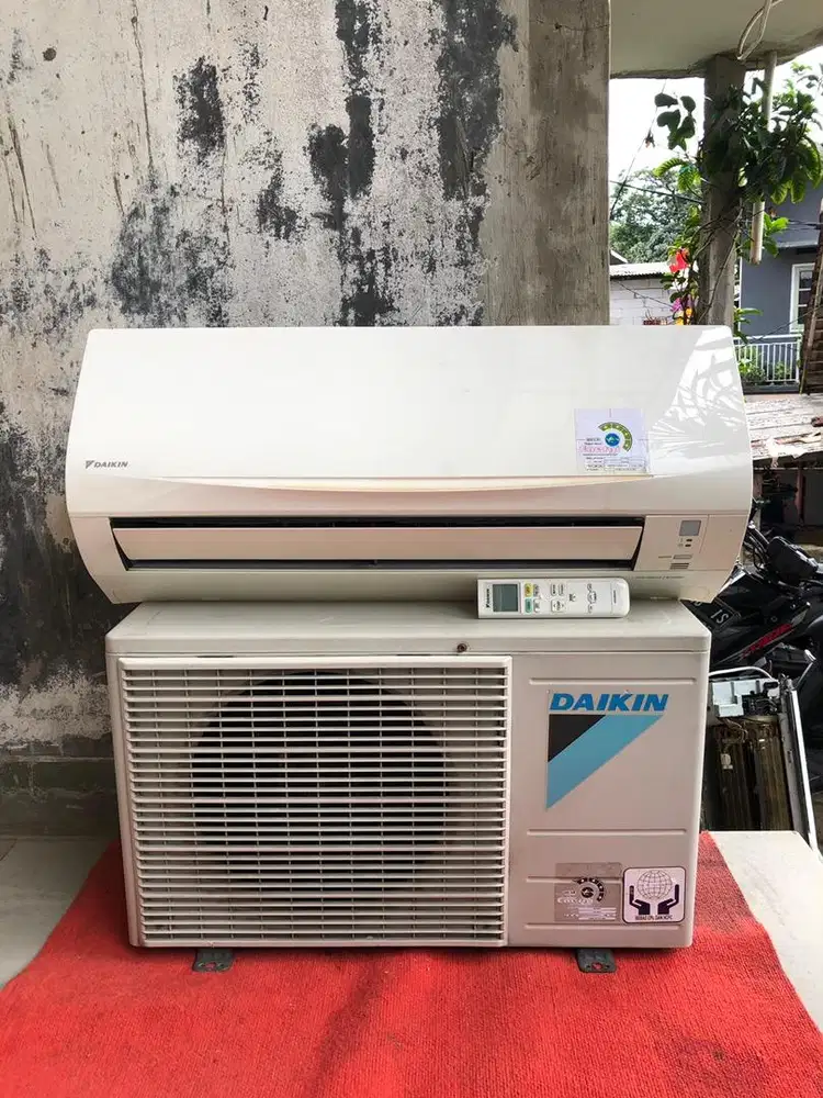 Ac daikin 1/2 pk