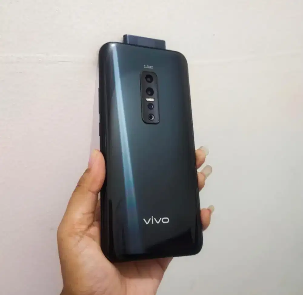 vivo v17 pro ram 8/128 unit hp only murmer aja