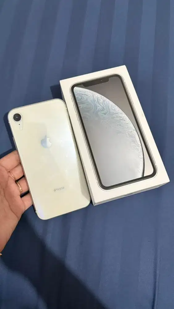 Iphone XR white 64gb ibox