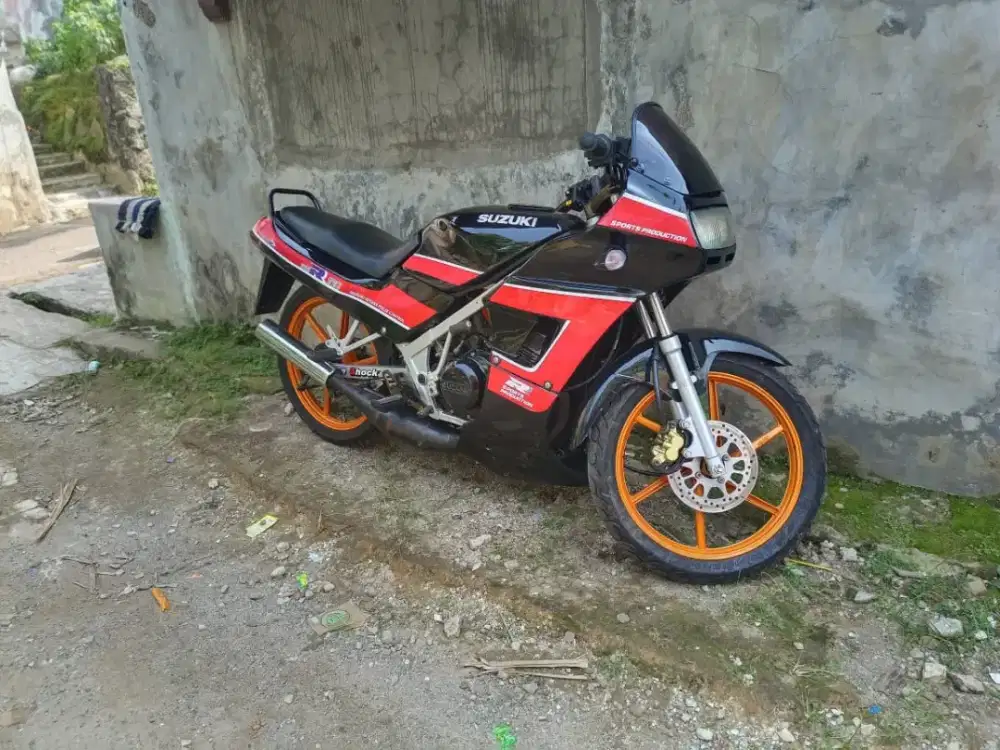 Suzuki RGR 1995 CRYSTAL