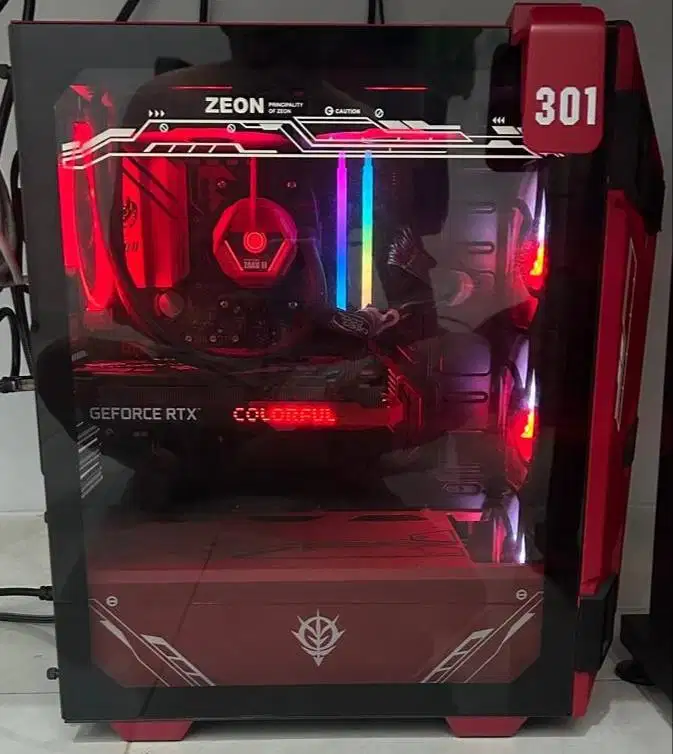 PC Gaming Idaman Asus Zaku II Limited Edition