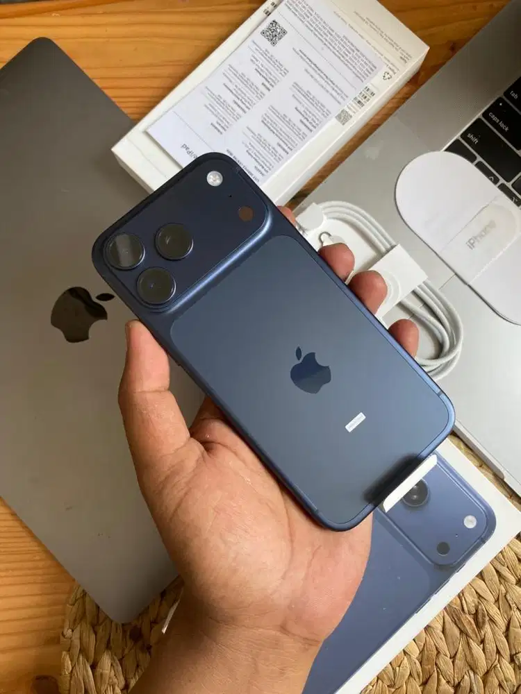 Iphone 17 promax 256gb iBox BNOB deep blue mulis garansi 1 tahun