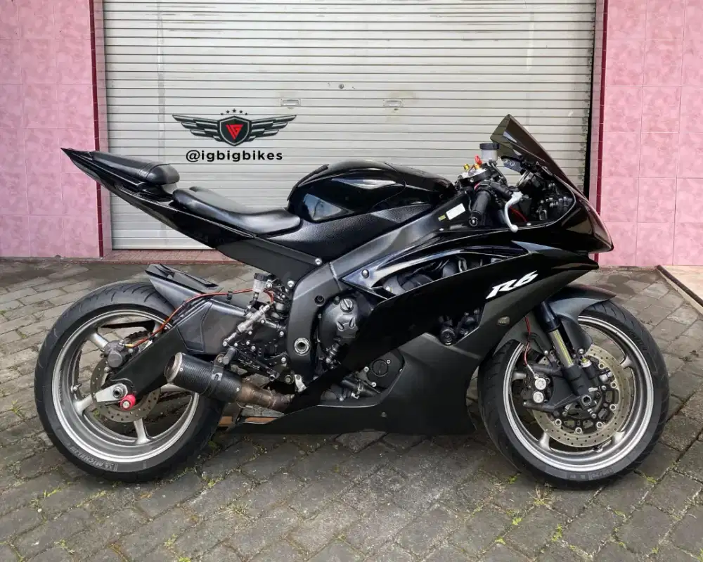 Yamaha R6 Hitam 2011