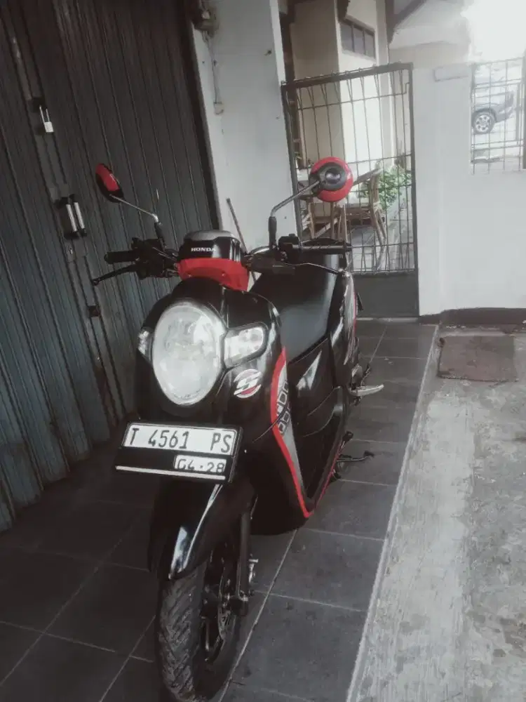 Jual Cepat Honda Scoopy Tahun 2018 mulus