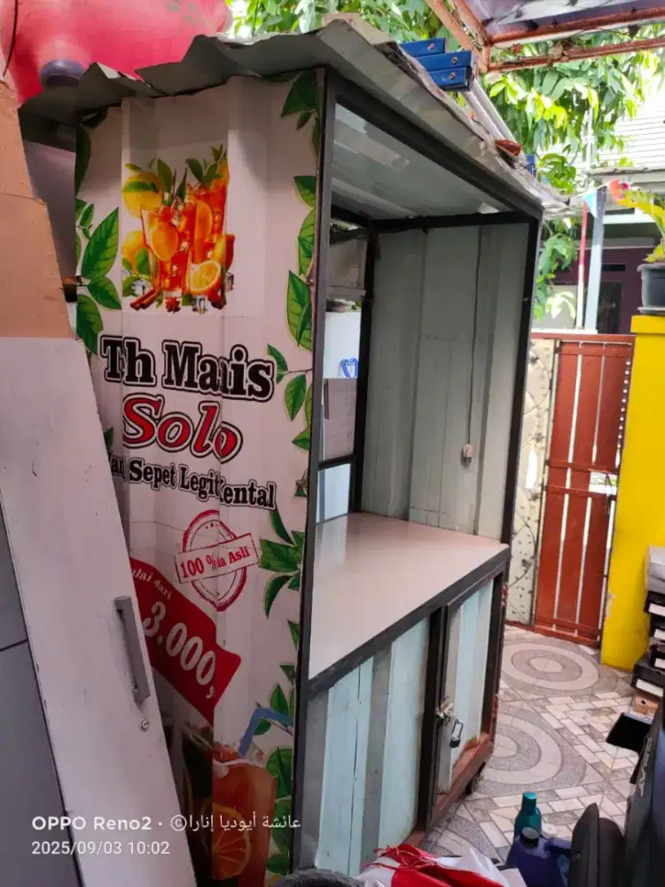 Gerobak Bekas Es teh Manis Solo