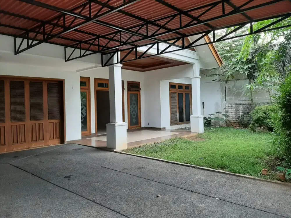 Rumah Bagus & Strategis, Senopati Area