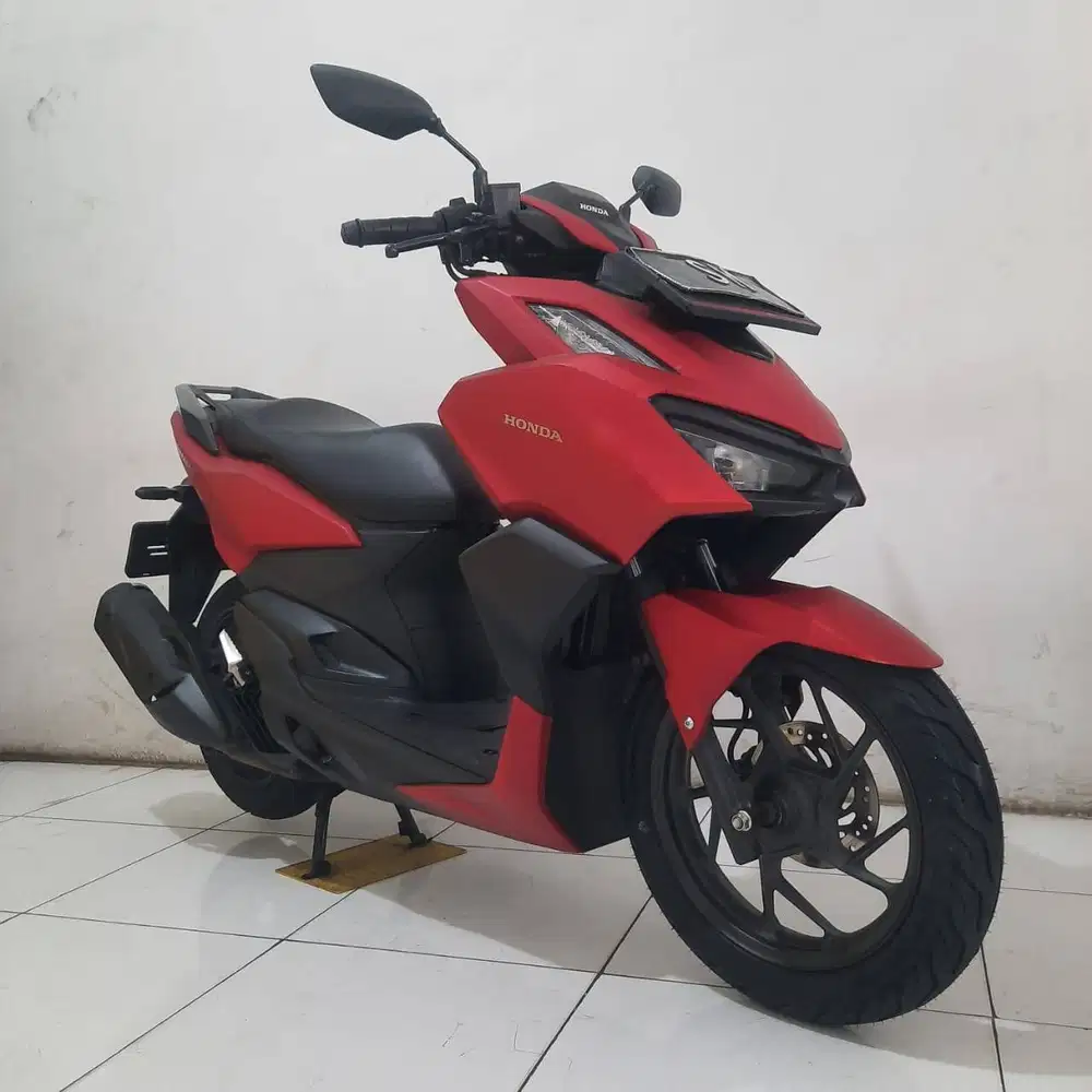DP 600 CASH KREDIT HONDA NEW VARIO 160 CBS TH 2022 UNIT MULUS GARANSI