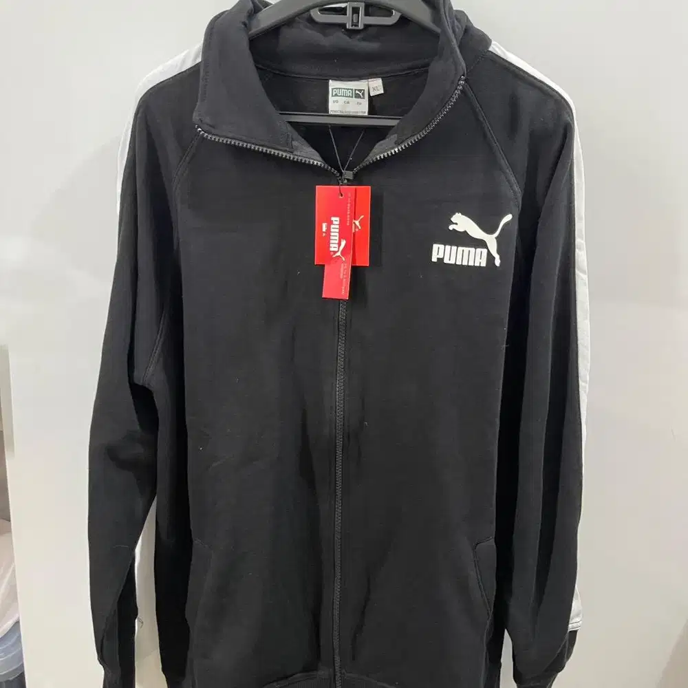 Jaket pria puma hitam