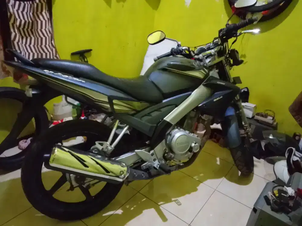 Di jual aja jarang di pake mau ganti motor yg bebek gigi