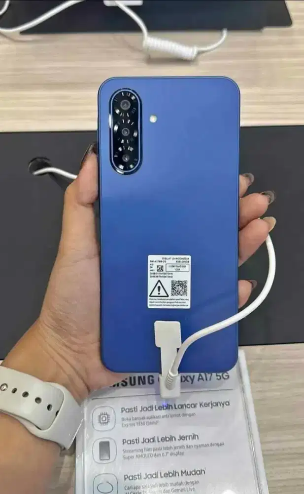 BARU !!! SAMSUNG A17 5G 8/256 Handphone baru Bergaransi Resmi