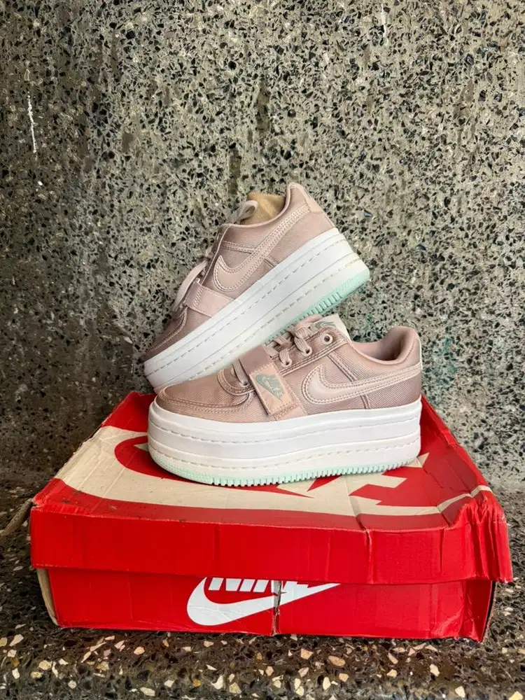 nike women vandal 2k , size 36,5. 100% baru dan original