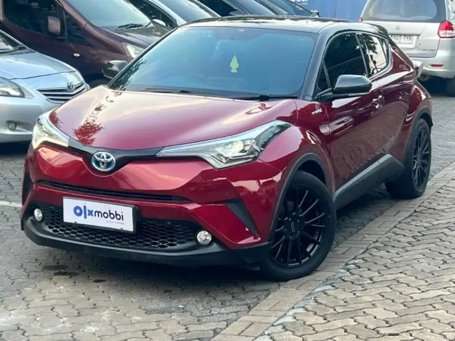 TERMURAH Toyota C-HR 1.8 Hybrid-AT 2019 TIS