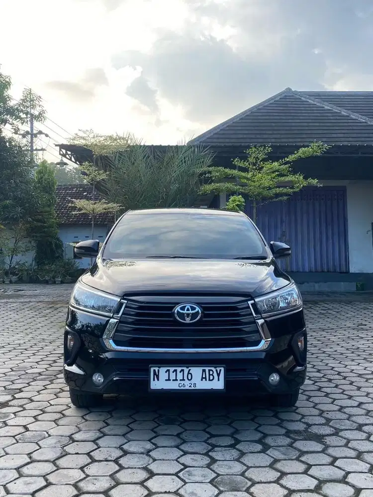 Toyota Innova G Diesel AT 2023