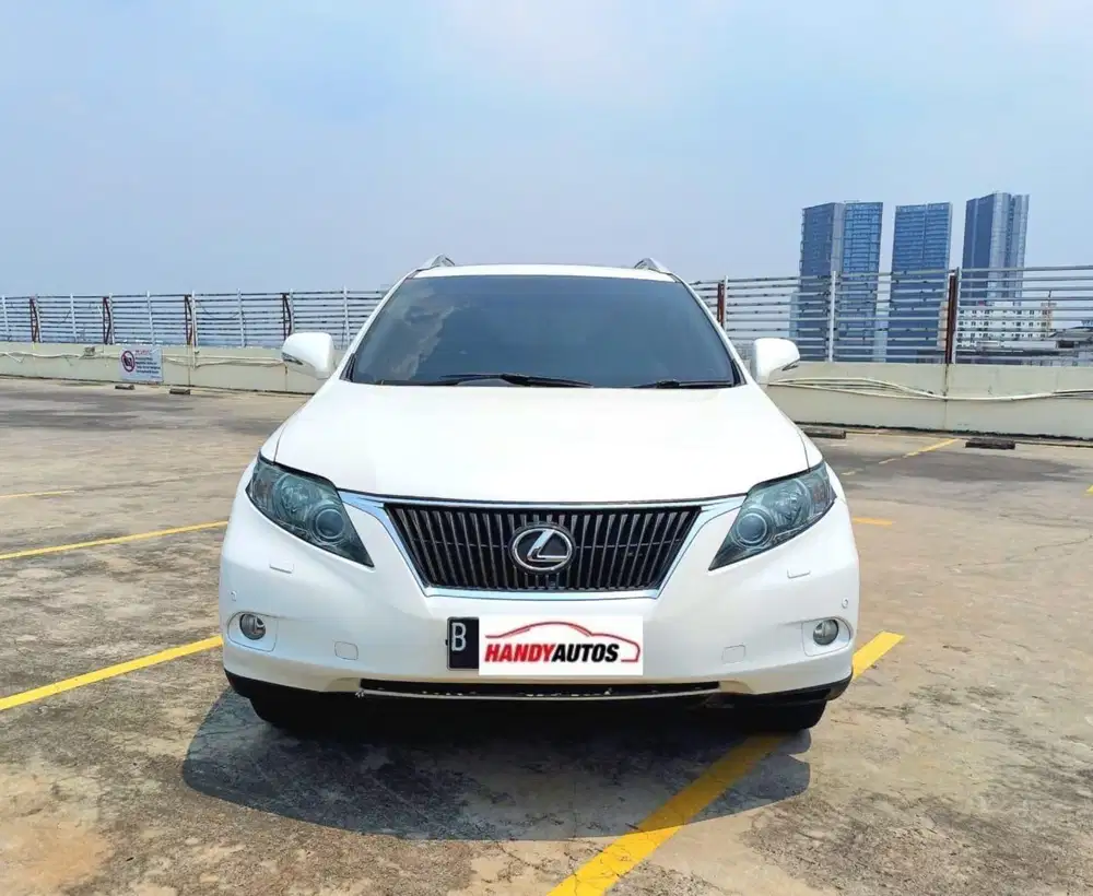 Lexus RX270 Tahun 2011 Automatic Putih