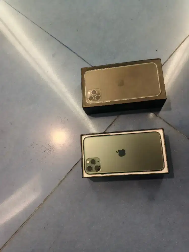 Iphone 11 pro max 256gb sudah baru aktif