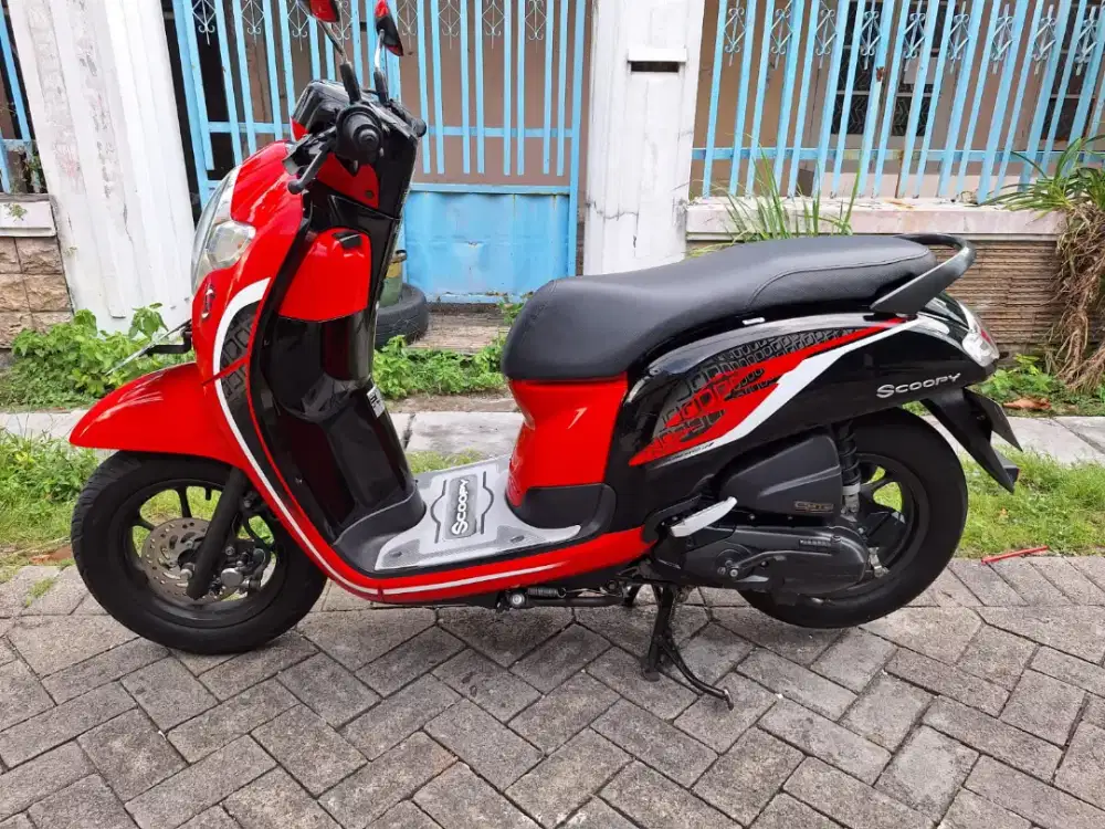 Scoopy 2019 km 25 istimewa siap pakai samsat manyar