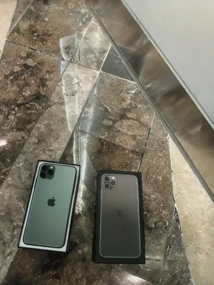 Iphone 11 pro max 256gb bertnda baru