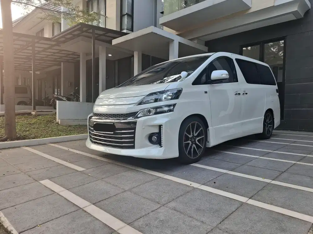 Toyota Vellfire 2013 Bensin