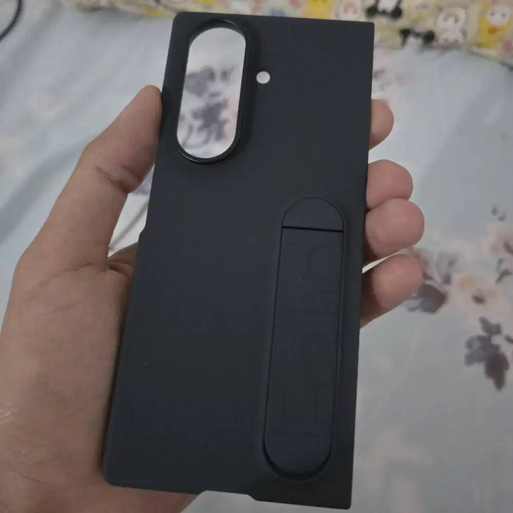 Fold 7 Silicone Case (Black)